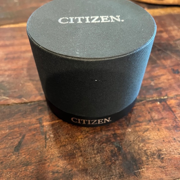 Ladies Citizens quartz watch - Picture 2 of 4